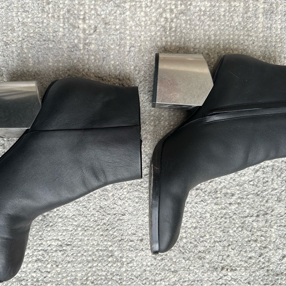 Alexander Wang Ankle Boots with Silver Heel (39.5)